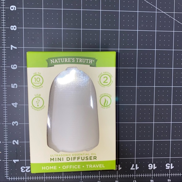 Natures Truth Mini Difuser - Picture 2 of 5